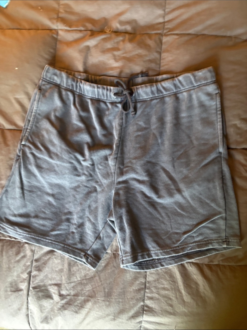 No Boundaries Men's Drawstring Athletic Shorts - Gray
